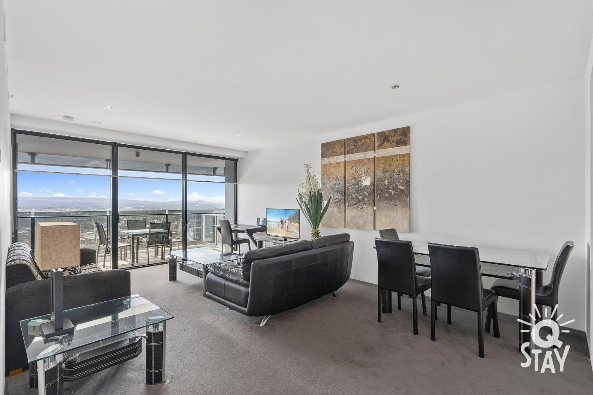 Circle On Cavill - Qstay Gold Coast Exterior photo